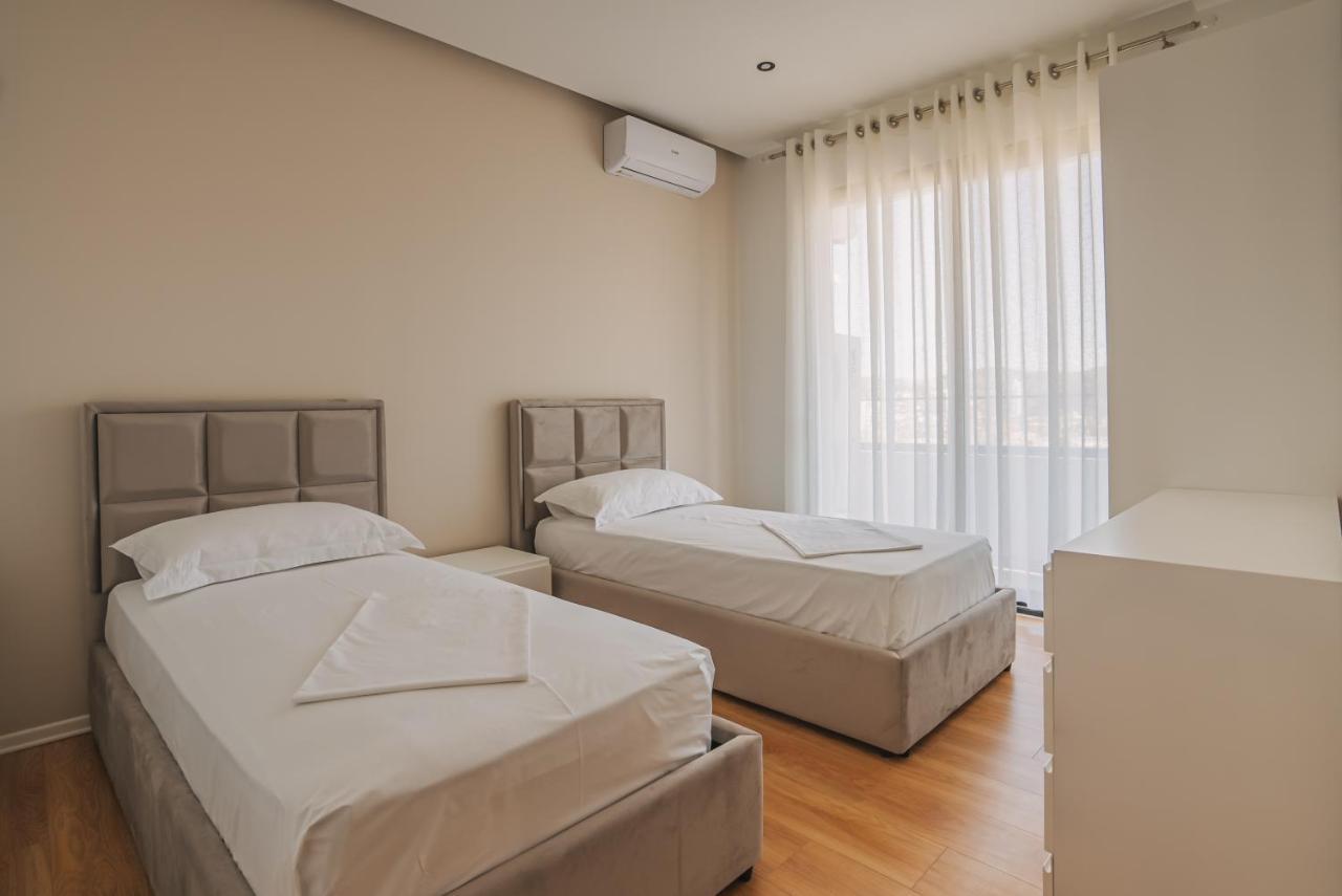 Jd Luxury Apartments Vlore Ngoại thất bức ảnh