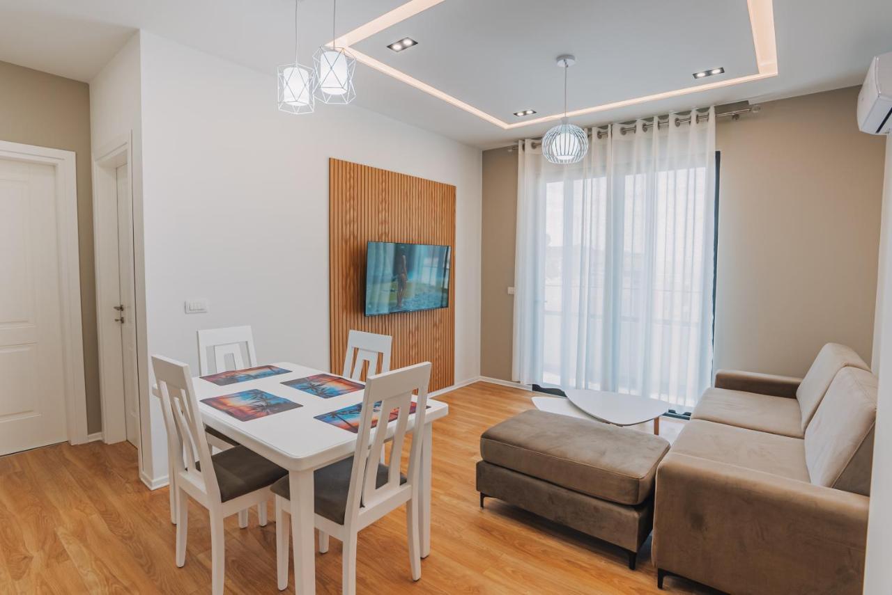 Jd Luxury Apartments Vlore Ngoại thất bức ảnh