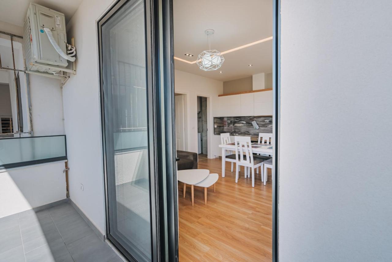 Jd Luxury Apartments Vlore Ngoại thất bức ảnh